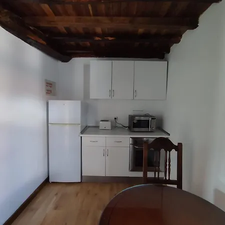 Peregrina-taxi Gratis * Arzúa