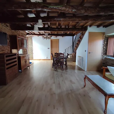 Landhaus Peregrina-castaneda-taxi Gratis Arzúa