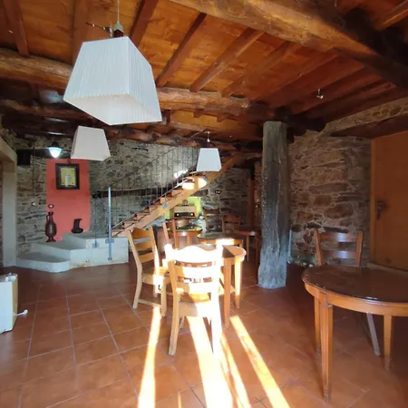 Peregrina-taxi Gratis * Arzúa